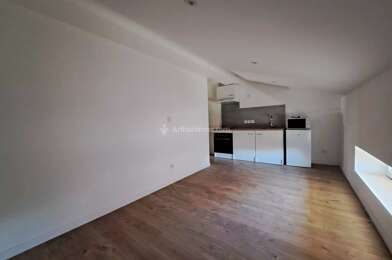 Appartement 1 pièces 300 €