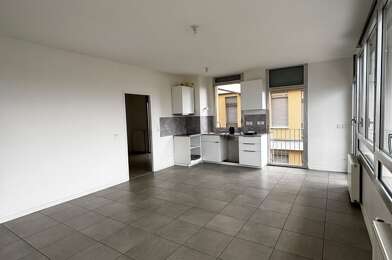 Appartement 3 pièces 918 €