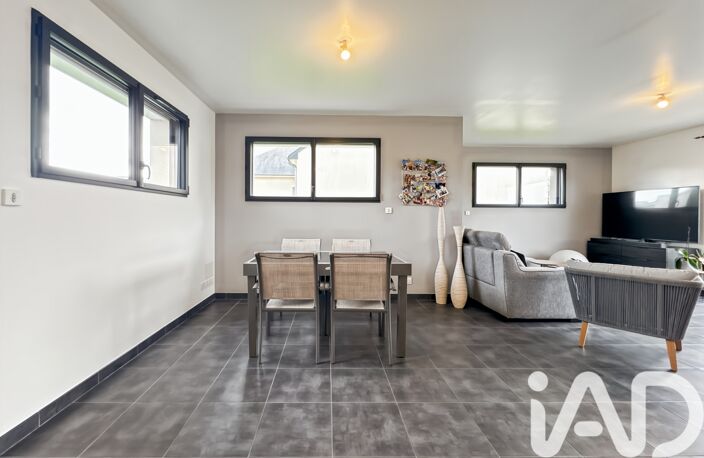 Vente Maison/villa 5 pièces — photo 2