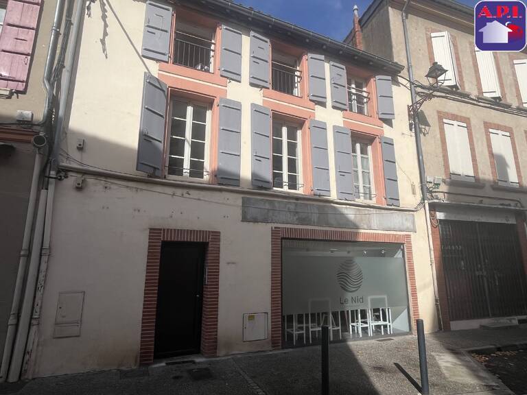 Immeuble   — photo 1