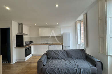 Appartement 3 pièces 655 €