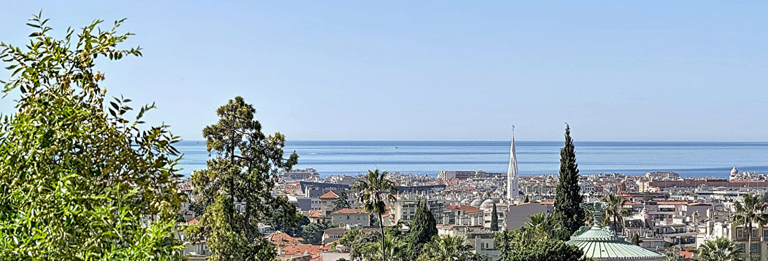 Appartement 3 Pièces 76 m² à vendre à Nice (06100)