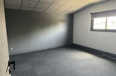 Commerce  4600 €