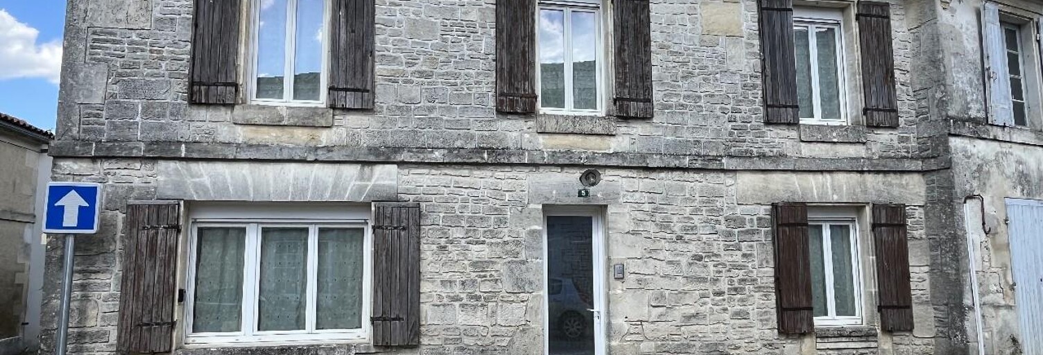 Maison 4 Pièces 119 m² à vendre à Le Seure (17770)
