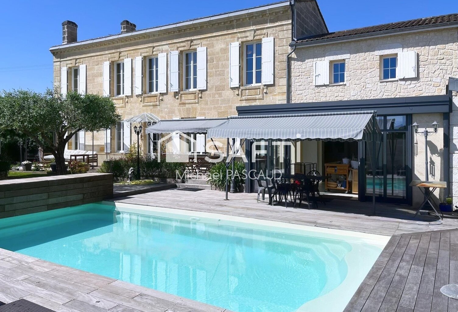 Propriété de caractère avec piscine chauffée — photo 1