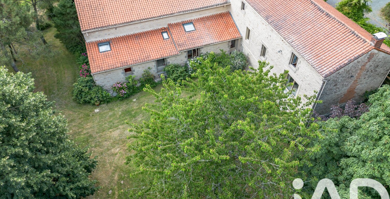 Vente Maison de campagne 8 pièces — photo 1