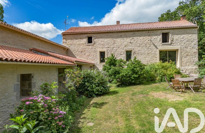 Vente Maison de campagne 8 pièces — photo 2