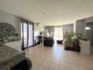 MAISON PLAIN-PIED 90 M² AVEC GARAGE SUR TERRAIN DE 350M² — photo 2
