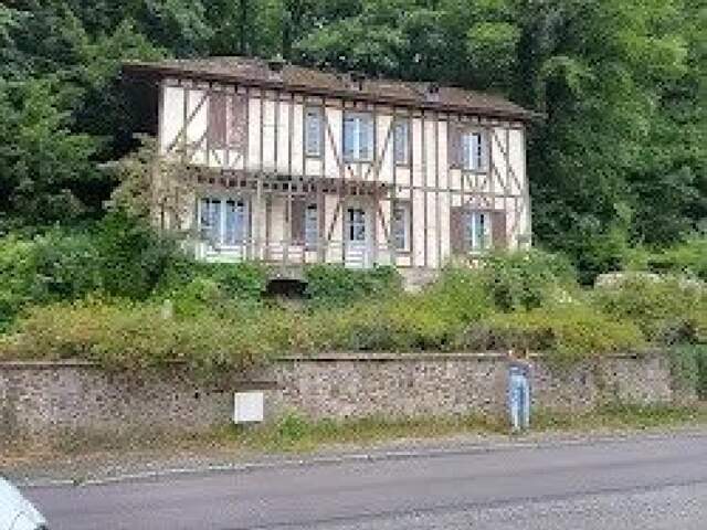 Maison de maître  7 000 m2 de bois . — photo du bien