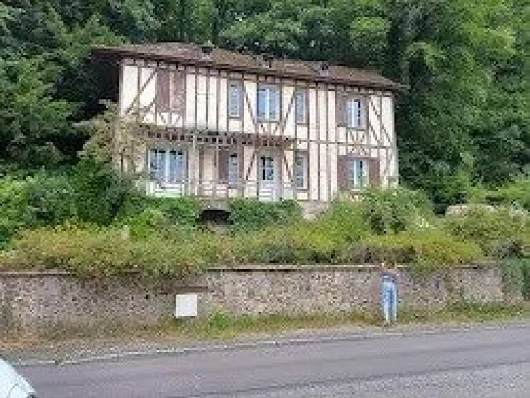 Maison de maître  7 000 m2 de bois . — photo 1