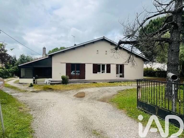 Vente Maison de campagne 7 pièces — photo 1