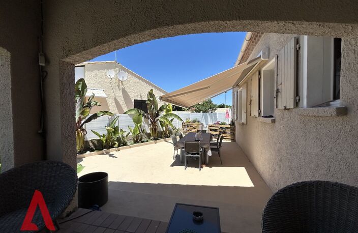 Maison de plain-pied de 120 m² avec piscine et prestations de qualité sur terrain de 730 m² — photo 4