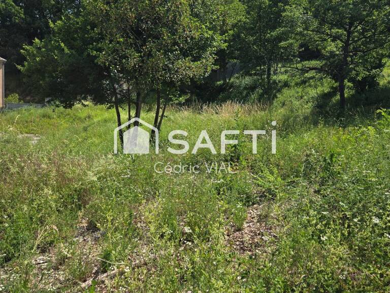 Terrain viabilisé avec vue imprenable à Digne 04 — photo 1