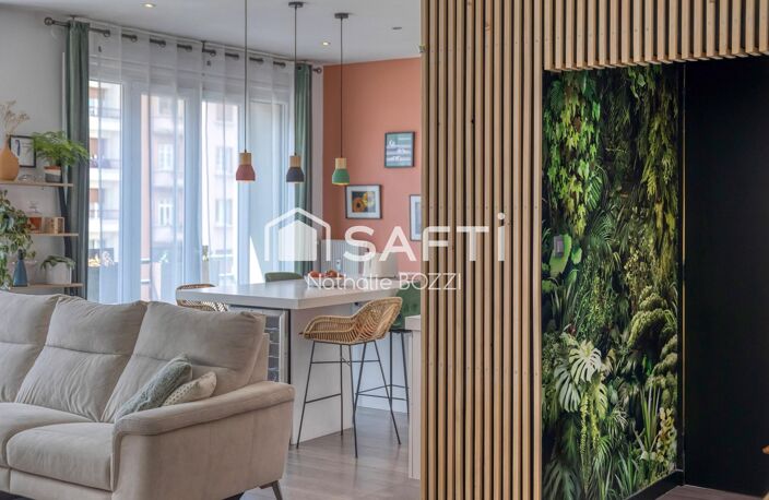 Grenoble  Grands Boulevards  Superbe T43 rénové de 84 m² au 5? étage avec ascenseur et balcons — photo 5