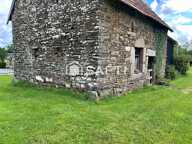 Maison, style Longère en pierre, avec terrain tout autour et une dépendance idéale pour gîte — photo 3