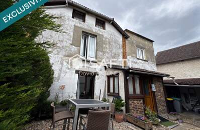 Maison avec une cour 110 m², 5 chambres — photo du bien
