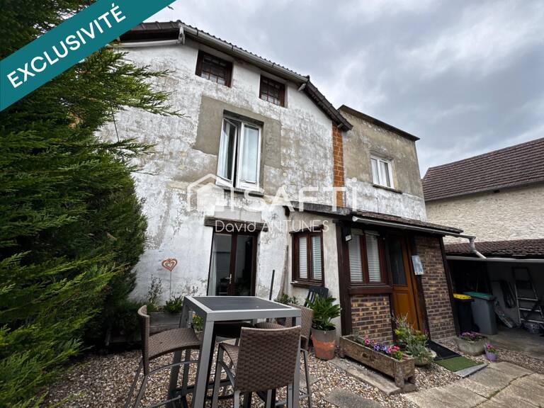 Maison avec une cour 110 m², 5 chambres — photo 1