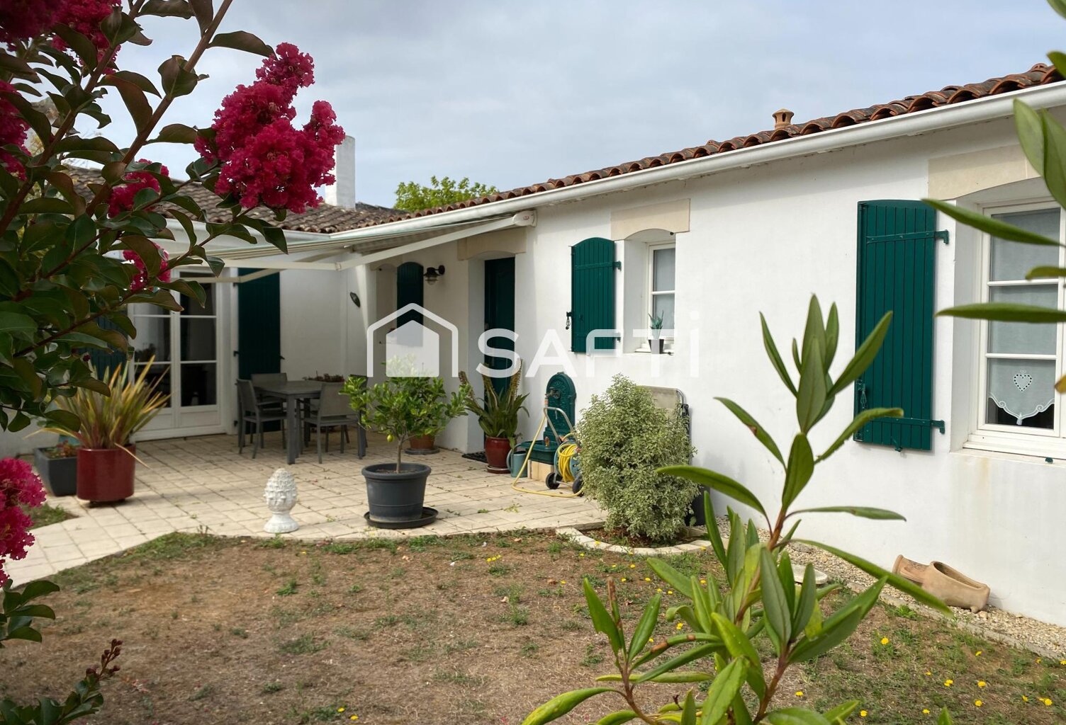 Maison Plain Pied + double garage sur terrain clos — photo 1