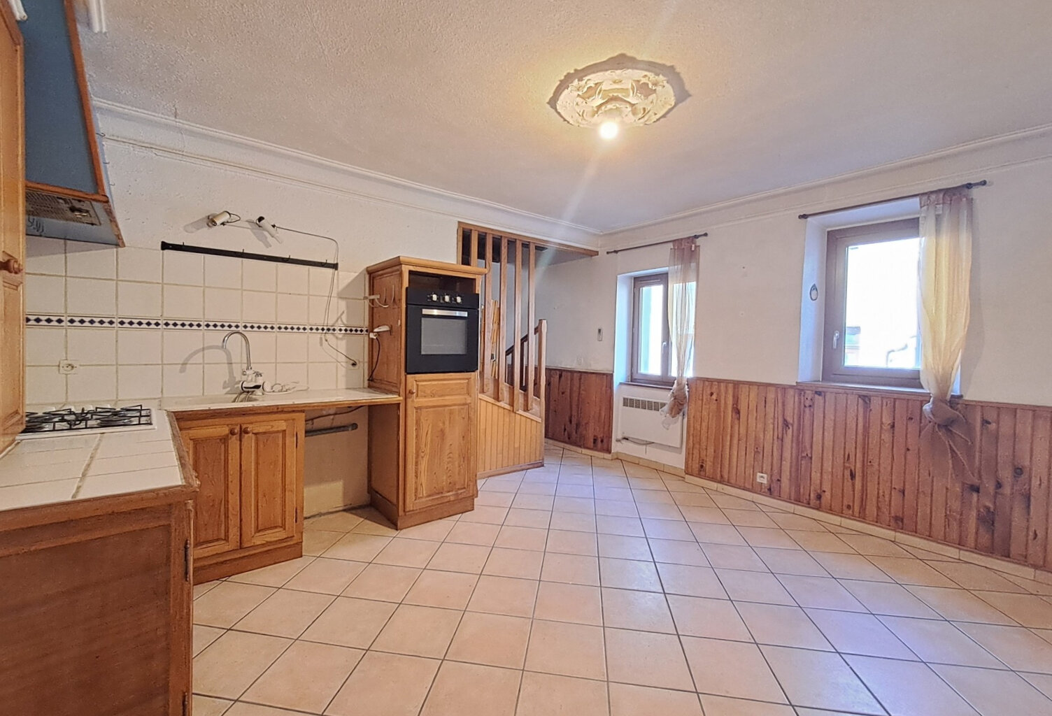 Maison avec Terrasse — photo 1