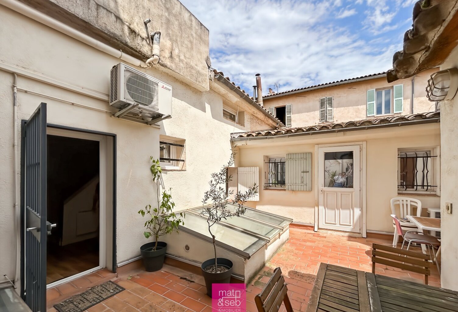 Appartement — photo 1