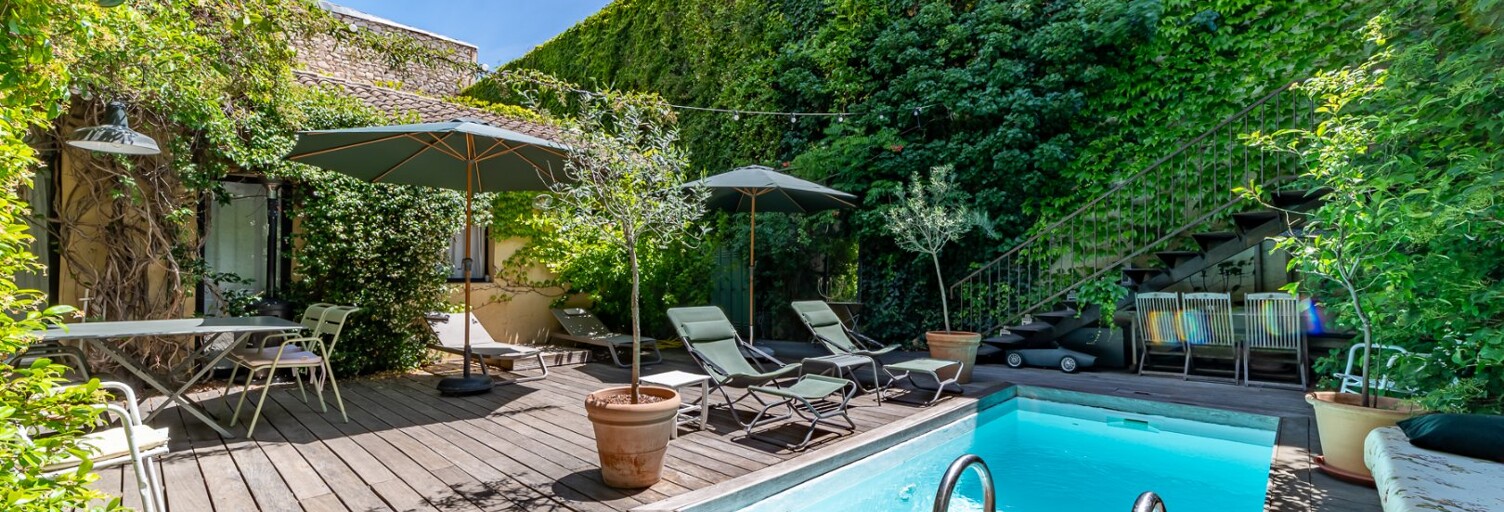 Maison 7 Pièces 244 m² à vendre à Nîmes (30000)