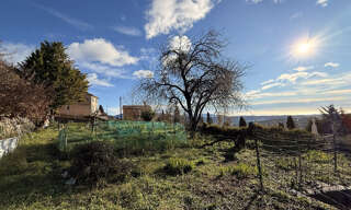 Terrain  678 m² à vendre à Saint-Jeannet (06640)
