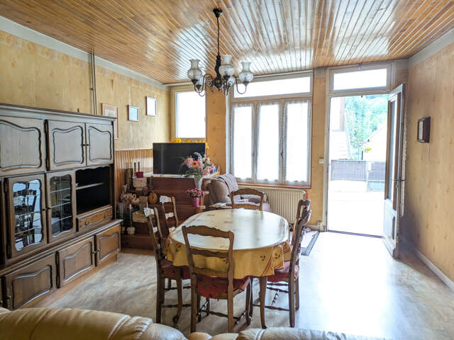 Maison de village 118m2 Saint-Sauveur-en-Rue — photo du bien