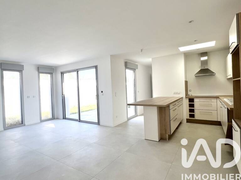 Vente Maison/villa 4 pièces — photo 1