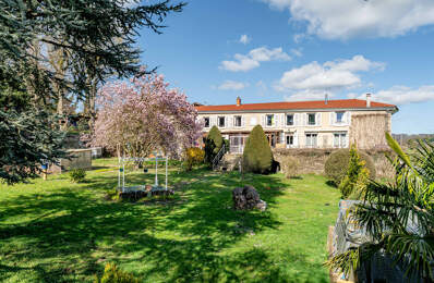 Maison de Maître St Symphorien sur Coise — photo du bien