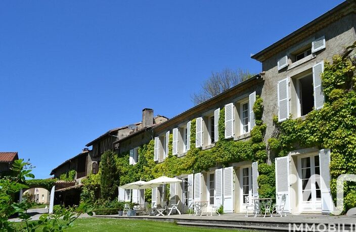 Vente Domaine 20 pièces — photo 2