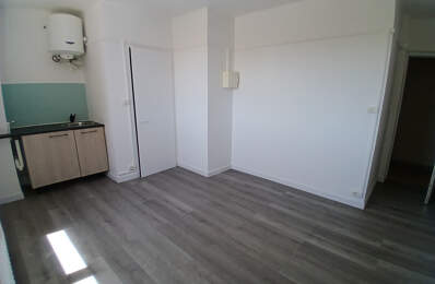 VENTE - STUDIO - 18 M2 - ALES — photo du bien