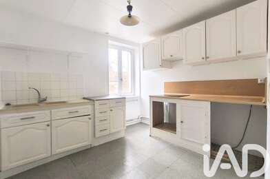 Immeuble  211000 €