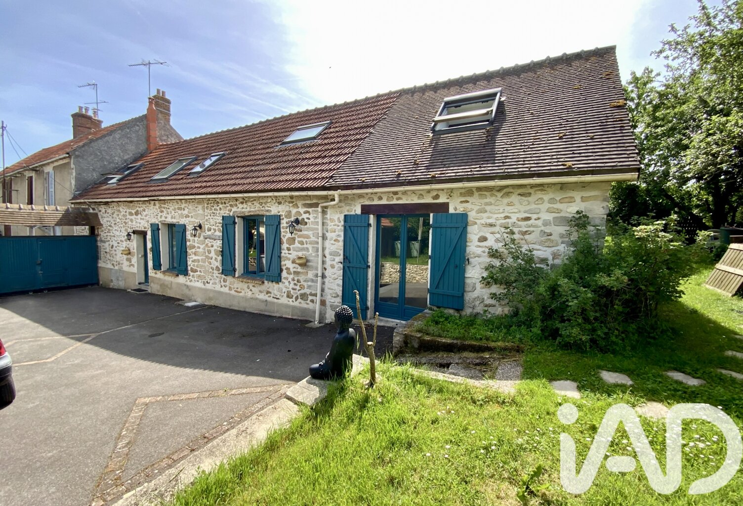 Vente Maison/villa 8 pièces — photo 1