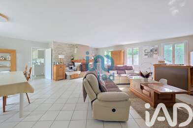 Maison 10 pièces 695000 €