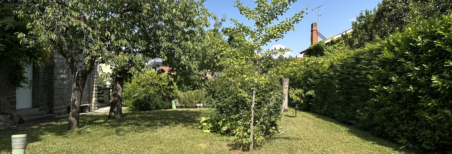 Maison 8 Pièces 188 m² à vendre à Clermont-Ferrand (63100)