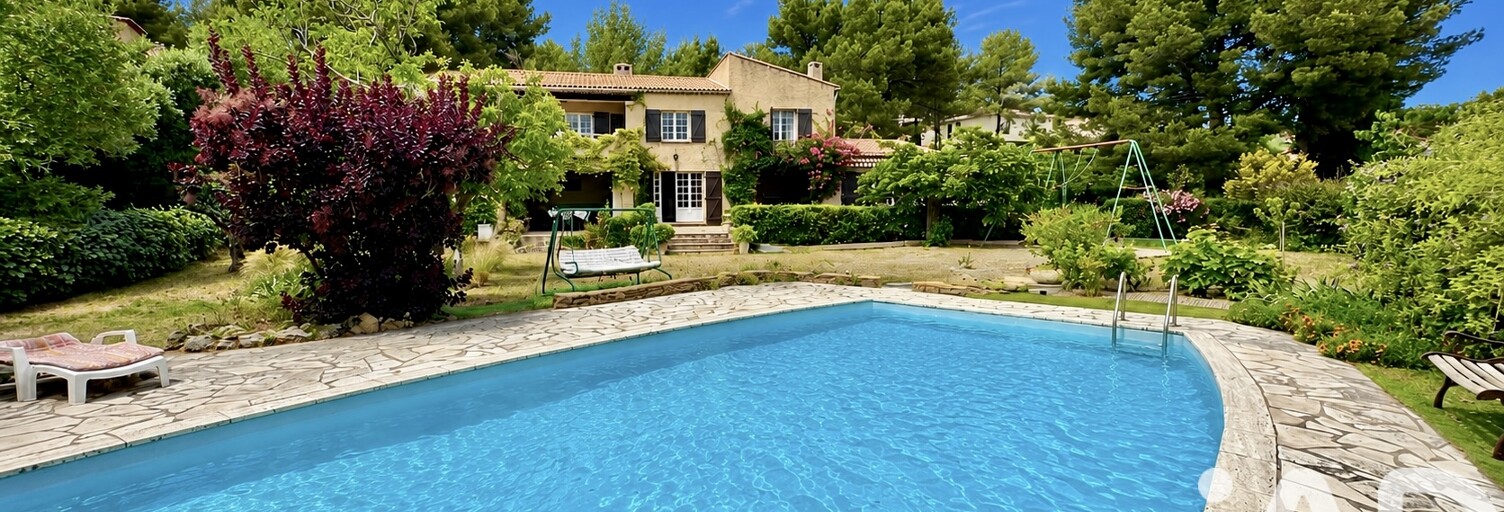 Maison 7 Pièces 159 m² à vendre à La Cadière-d'Azur (83740)