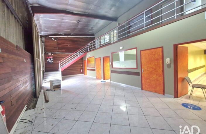 Location Bureaux 351 m&sup2; — photo 2