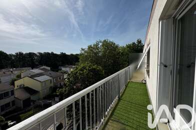 Appartement 4 pièces 1260 €