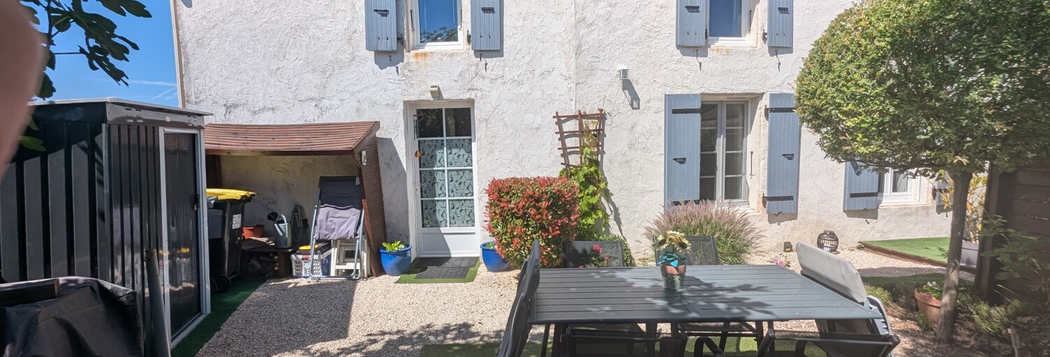 Maison 4 Pièces 87 m² à vendre à Saint-Pierre-la-Noue (17700)