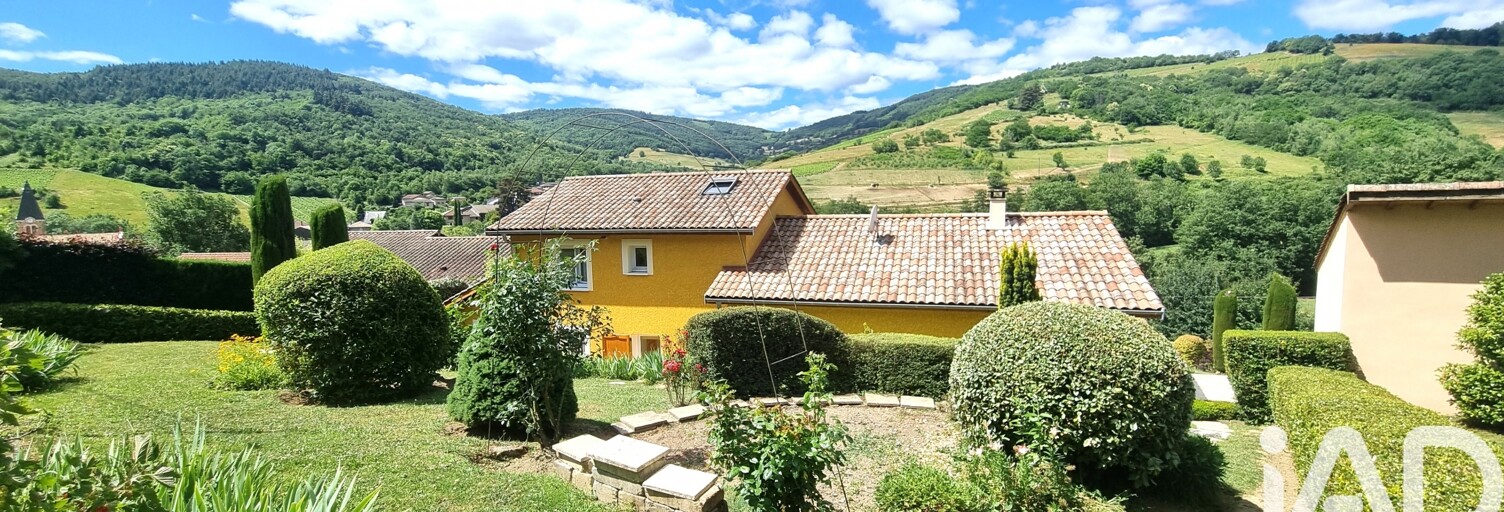 Maison 7 Pièces 118 m² à vendre à Marchampt (69430)