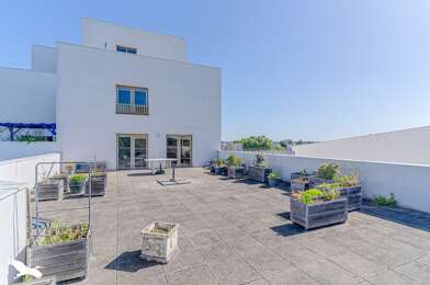 Appartement 4 pièces 317700 €