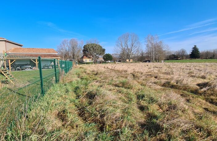 Vente Terrain 3 590 m&sup2; — photo 3
