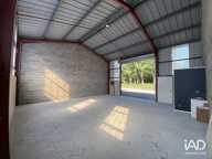 Location Hangar 80 m&sup2; — photo 3