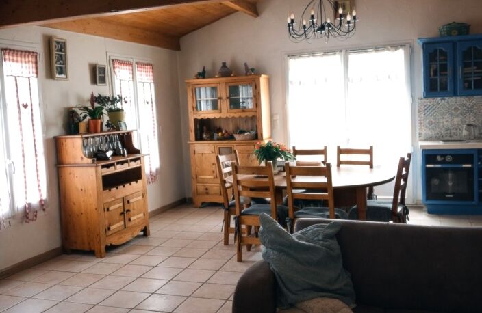 Vente Maison/villa 3 pièces — photo 3
