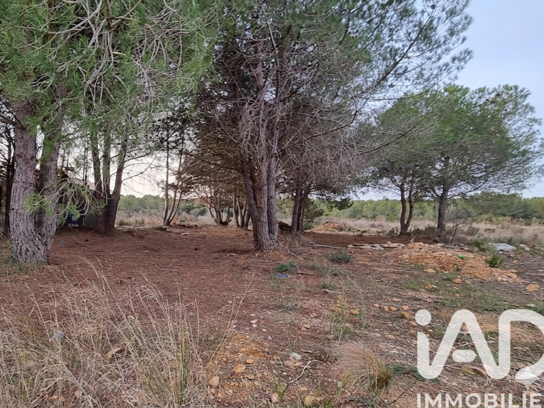 Vente Terrain à bâtir 700 m&sup2; — photo 1