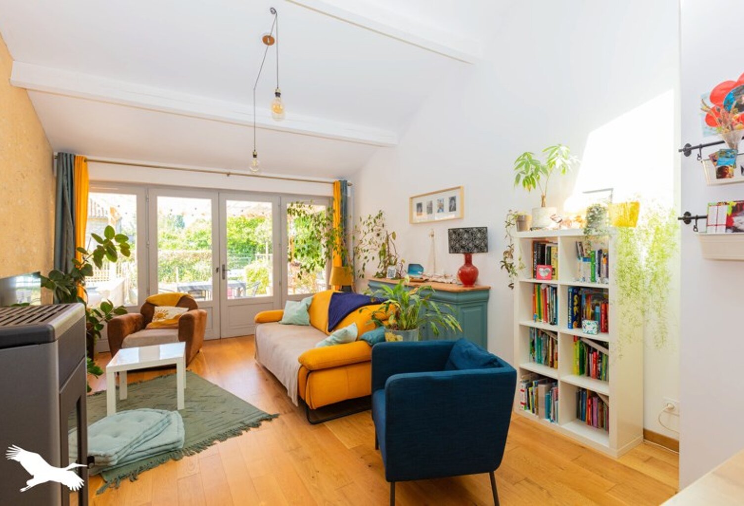 Maison en pierre de 4 pièces principales — photo 1