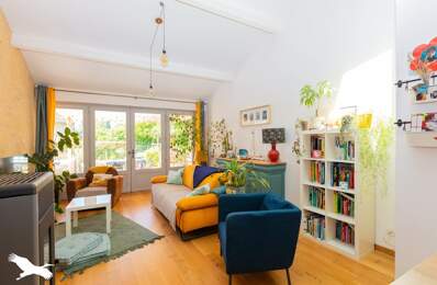 Maison en pierre de 4 pièces principales — photo du bien