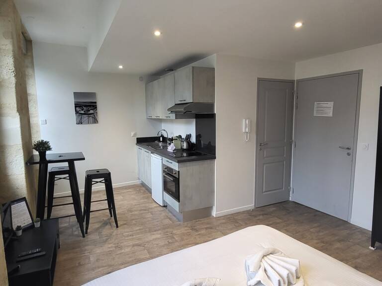 Vente Studio 1 pièce — photo 1
