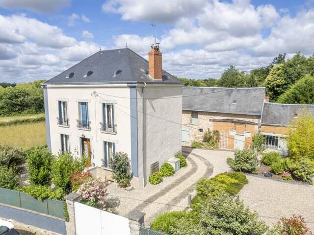 Maison de bourg de 5 pièces principales — photo du bien