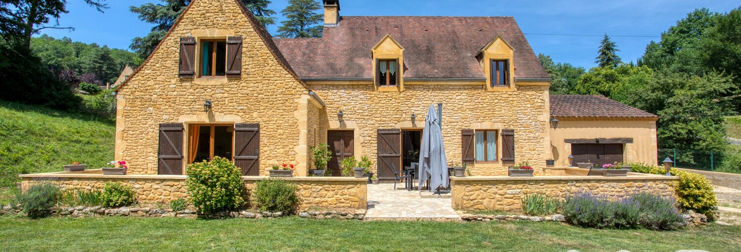 Maison 5 Pièces 161 m² à vendre à Beynac-et-Cazenac (24220)